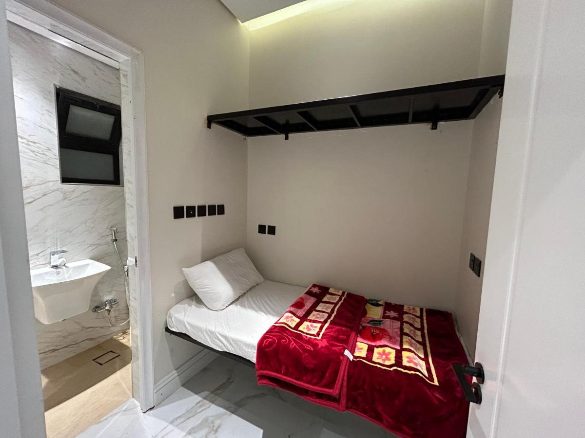 Apartment فاخرة ٣ غرف نوم وصالة بدخول ذاتي ١١ Riyadh
