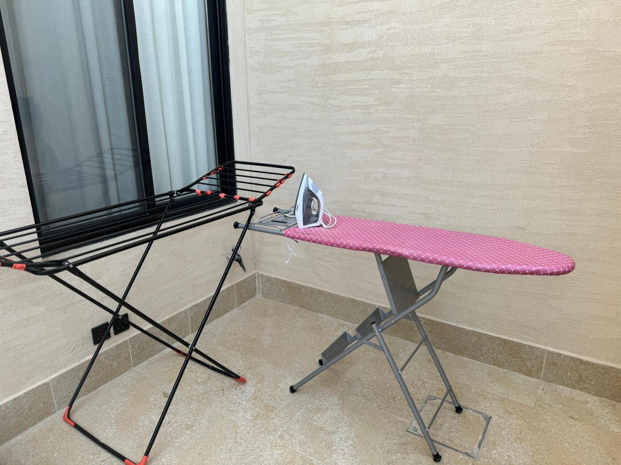 فاخرة ٣ غرف نوم وصالة بدخول ذاتي ١١ Apartment *